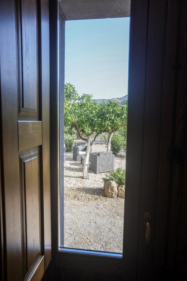 La Porta Delle Gole Hotel Motta Camastra Exterior foto